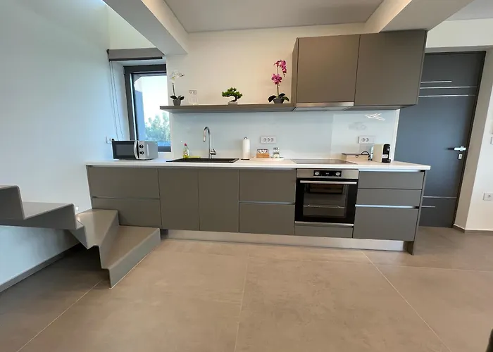 Sun And Sea Apartment In Paralio Astros