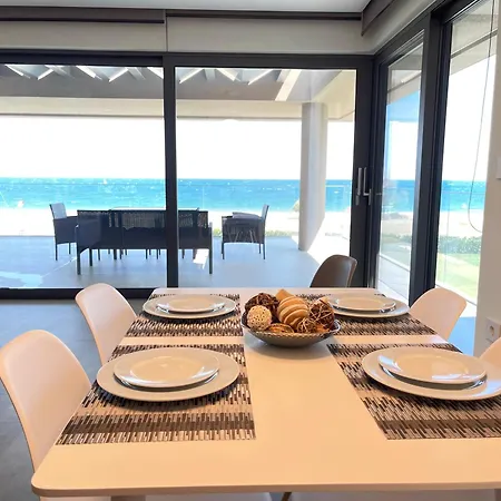 Sun And Sea Apartment In Paralio Astros Exterior photo